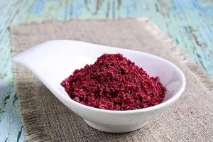 تاثیر شگفت انگیز دمنوش سماق بر چربی خون | چه کسانی نباید مصرف کنند ؟