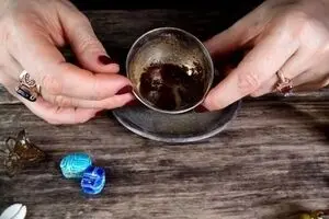 فال قهوه امروز جمعه ۱۹ دی ۱۴۰۴ | صبر تو نتیجه خواهد داد !