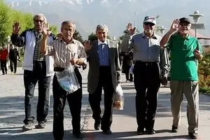 همسان‌سازی حقوق فرهنگیان بعد از ۳ سال بالاخره در راه است ! | خبر داغ امروز برای فرهنگیان بازنشسته