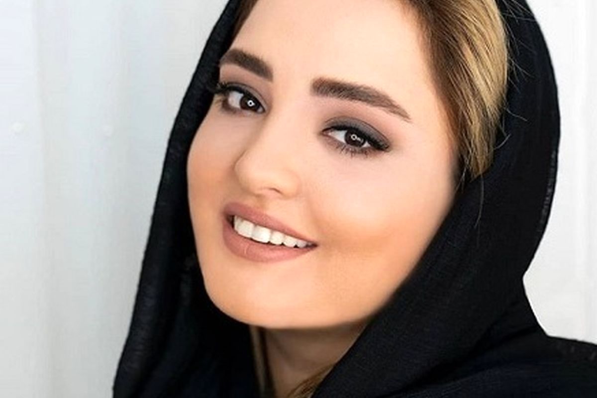 عکس لو رفته از نرگس محمدی با لباس ناجور | لباس نامتعارف نرگس محمدی به دردسرش انداخت