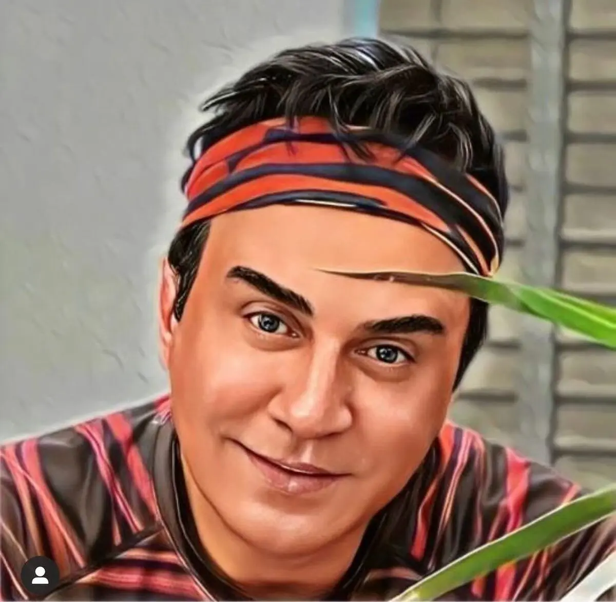 حرکت جنجالی/ عموپورنگ با لباس بچگانه در پارک حاضر شد!