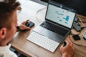 نحوه دورکاری و حضور کارکنان اعلام شد