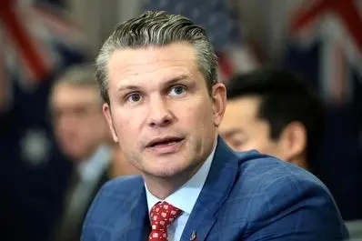 تهدید دوباره ایران توسط وزیر جنگ آمریکا