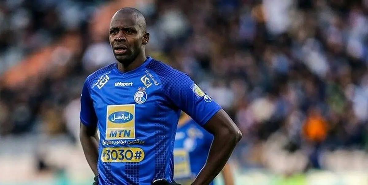 شکایت دیاباته کار دست استقلال داد / پنجره نقل و انتقالات بسته شد 