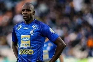 شکایت دیاباته کار دست استقلال داد / پنجره نقل و انتقالات بسته شد 