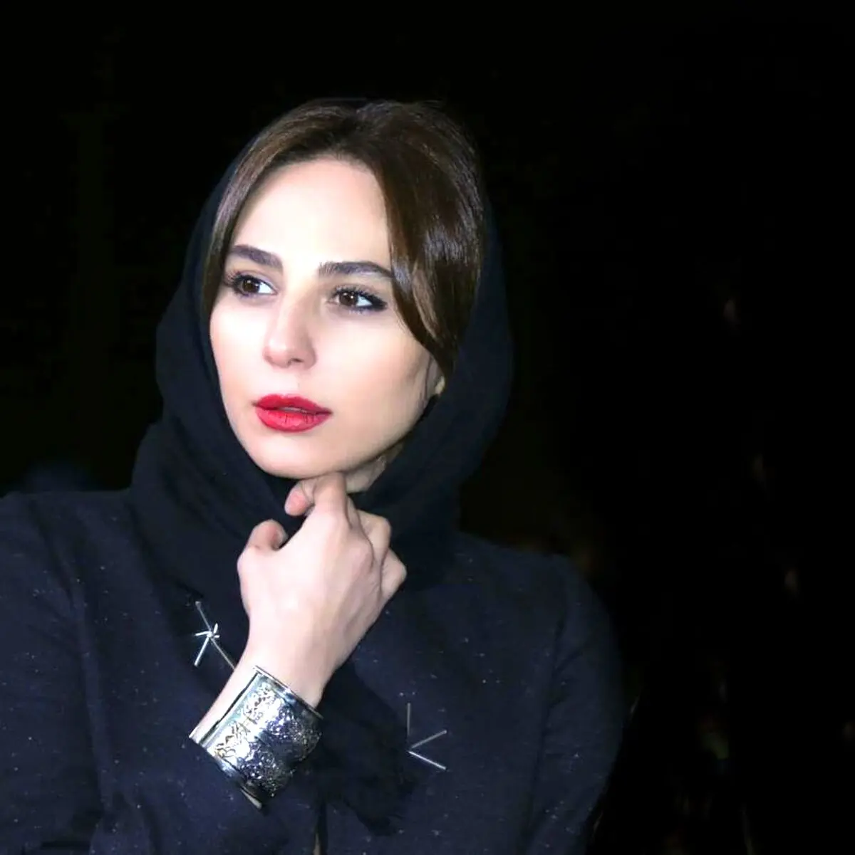 بازی متفاوت رعنا آزادی ور در زخم کاری