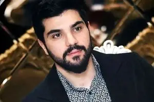 حضور غیر منتظره سینامهراد و خواننده معروف در یک عروسی جنجالی | تیپ مجلسی لوکس سینا مهراد سروصدا کرد + تصاویر