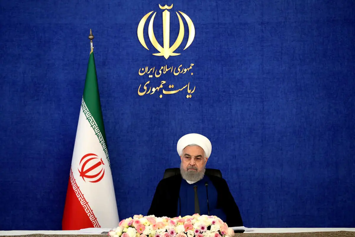 روحانی: در این دولت آب، برق را مجانی کردیم / فیلم
