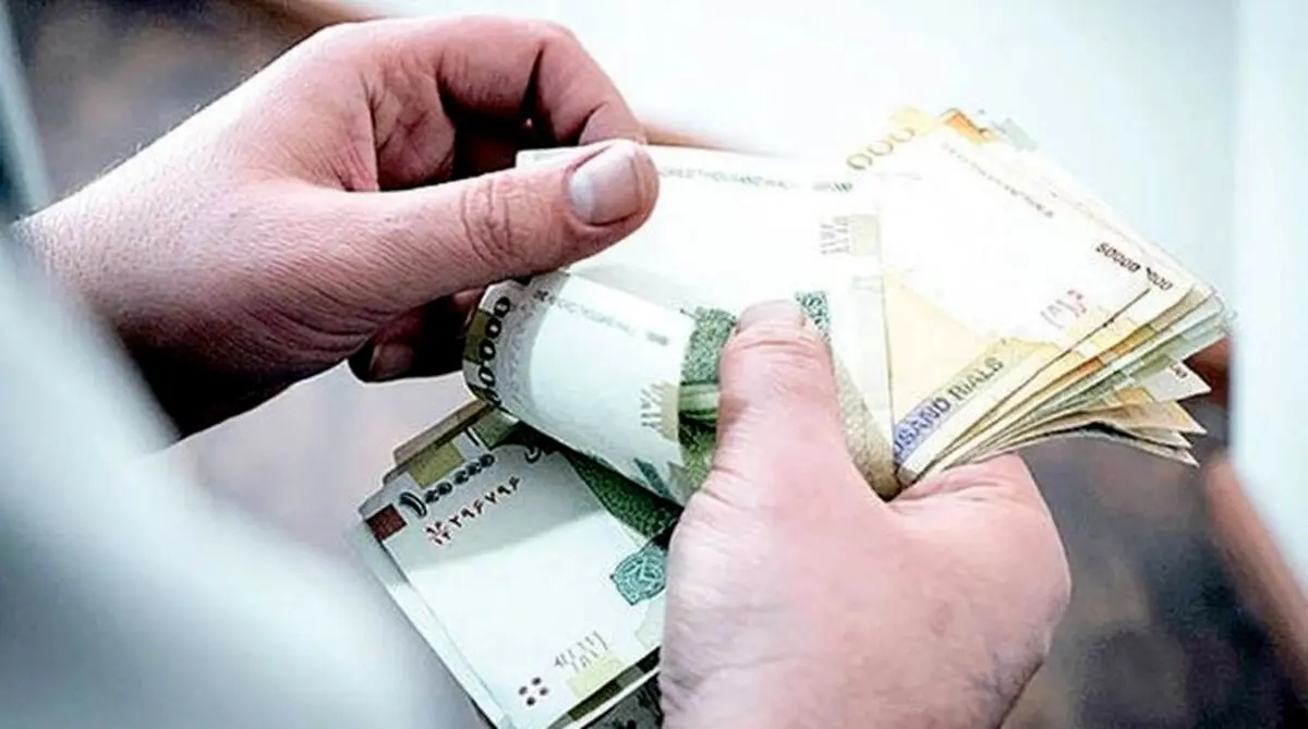 سورپرایز جدید درباره عیدی کارمندان! | افزایش ۷ تا ۱۰ میلیونی در راه است؟