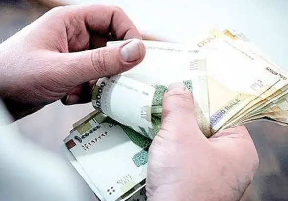 سورپرایز جدید درباره عیدی کارمندان! | افزایش ۷ تا ۱۰ میلیونی در راه است؟