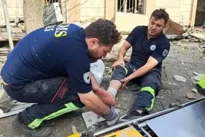 حمله به پایگاه اورژانس تهران در محدودۀ نازی‌آباد +عکس