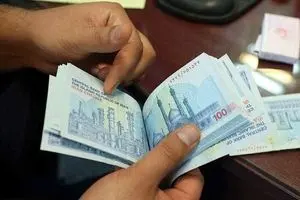 واریز یارانه نقدی ۴ میلیون و ۴۰۰ هزار تومانی برای این خانواده ها | همه چیز درباره یارانه جدید دولت و نحوه ثبت نام