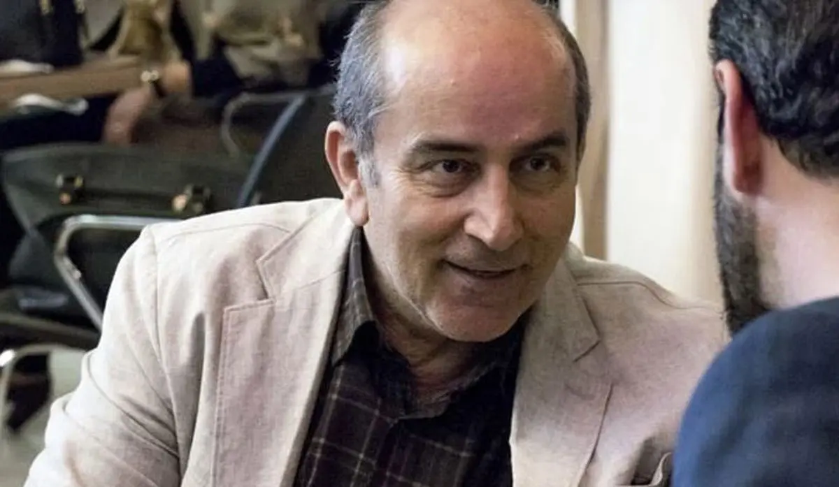 دعوای پسر مهرداد فلاحتگر با منوچهر هادی | دل پدرم را شکستی، نمی‌بخشمت!