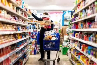 امشب ، دستور واریز فوری کالابرگ الکترونیک داده شد | این دهک‌ها زودتر کالابرگ می گیرند !