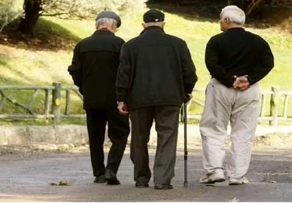 زمان‌بندی پرداخت معوقات بیمه تکمیلی | حساب بازنشستگان پرپول می‌شود؟