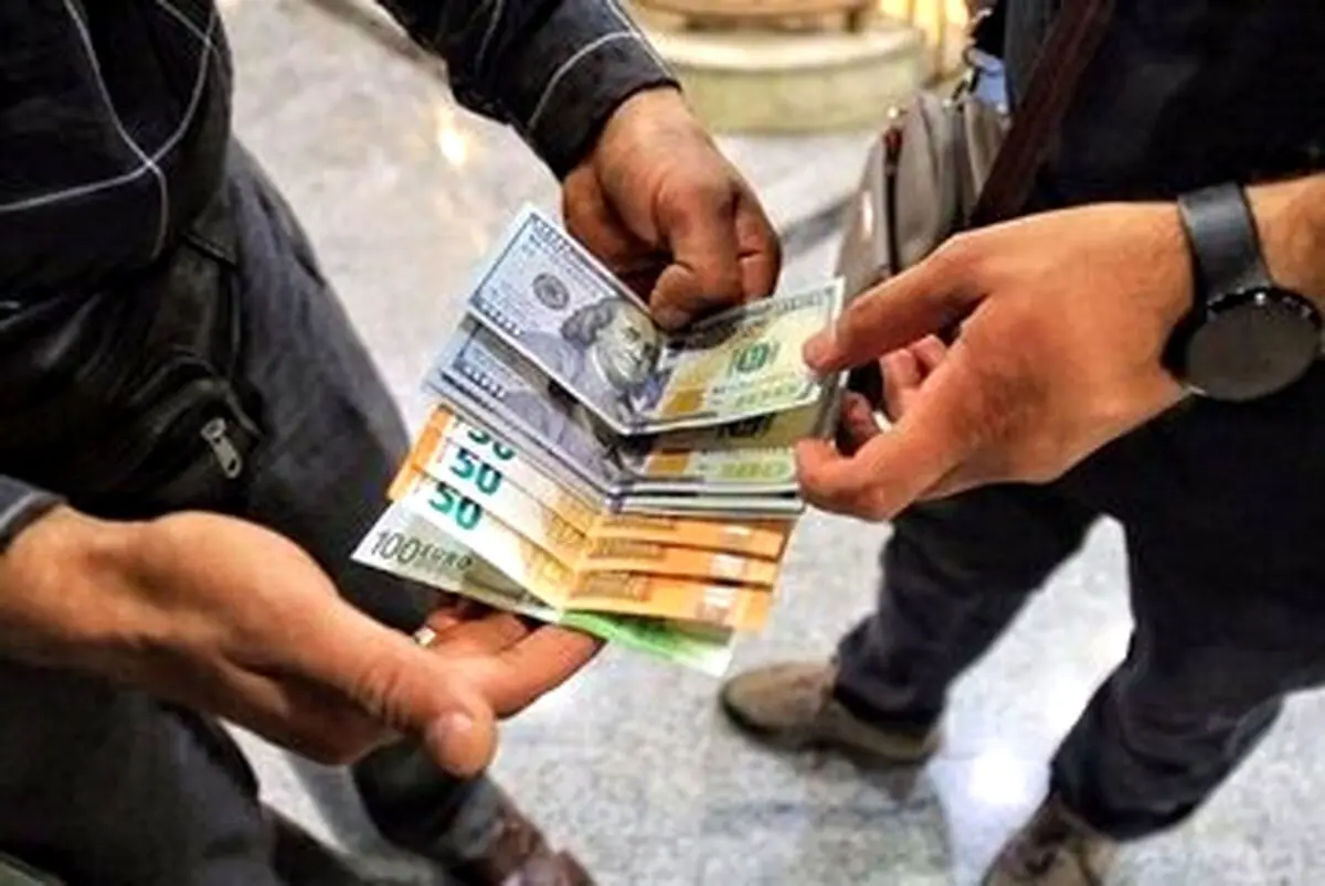 قیمت دلار آزاد در ۱۳ شهریور ۱۴۰۴ شوکه‌کننده شد