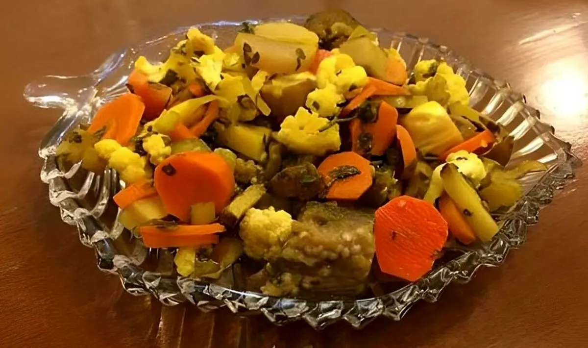 ترشی‌تون له میشه و بو میگیره؟ | ۱۰ اشتباه رایج در درست کردن ترشی  + ترفندهای ساده و خونگی