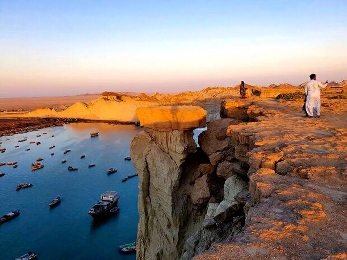 گرفتن عکس سلفی جان یک گردشگر را گرفت