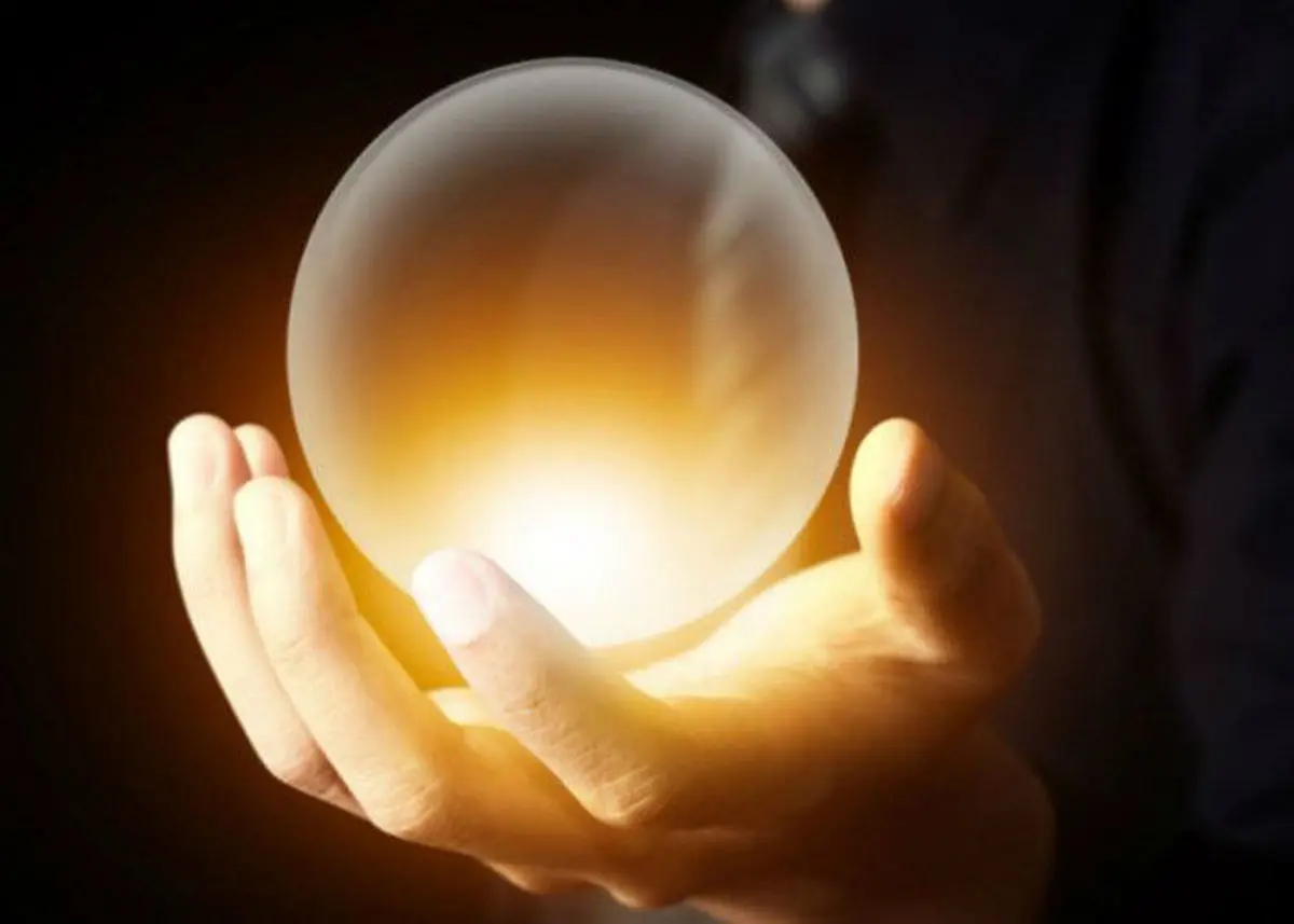 پیش بینی آینده با این ویژگی خاص زنانه | روانشناسی