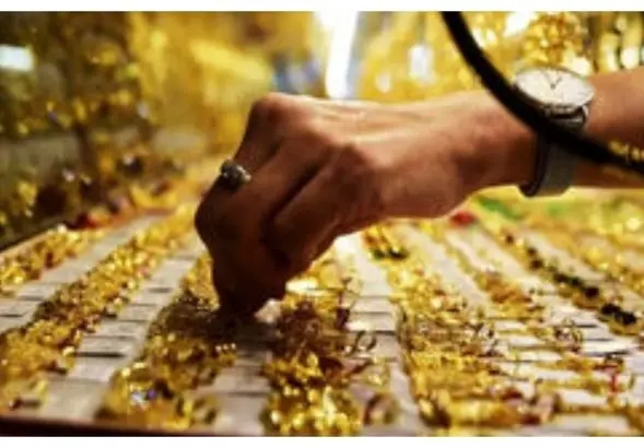 جهش تاریخی قیمت طلا و سکه امروز ۱۷ دی | طلای ۱۸ عیار از ۱۶ میلیون تومان عبور کرد