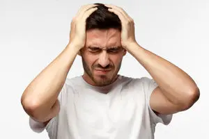 چطوری در 5 دقیقه از سردرد خلاص بشیم ؟ | راز درمان درد بدون مسکن در طب چینی