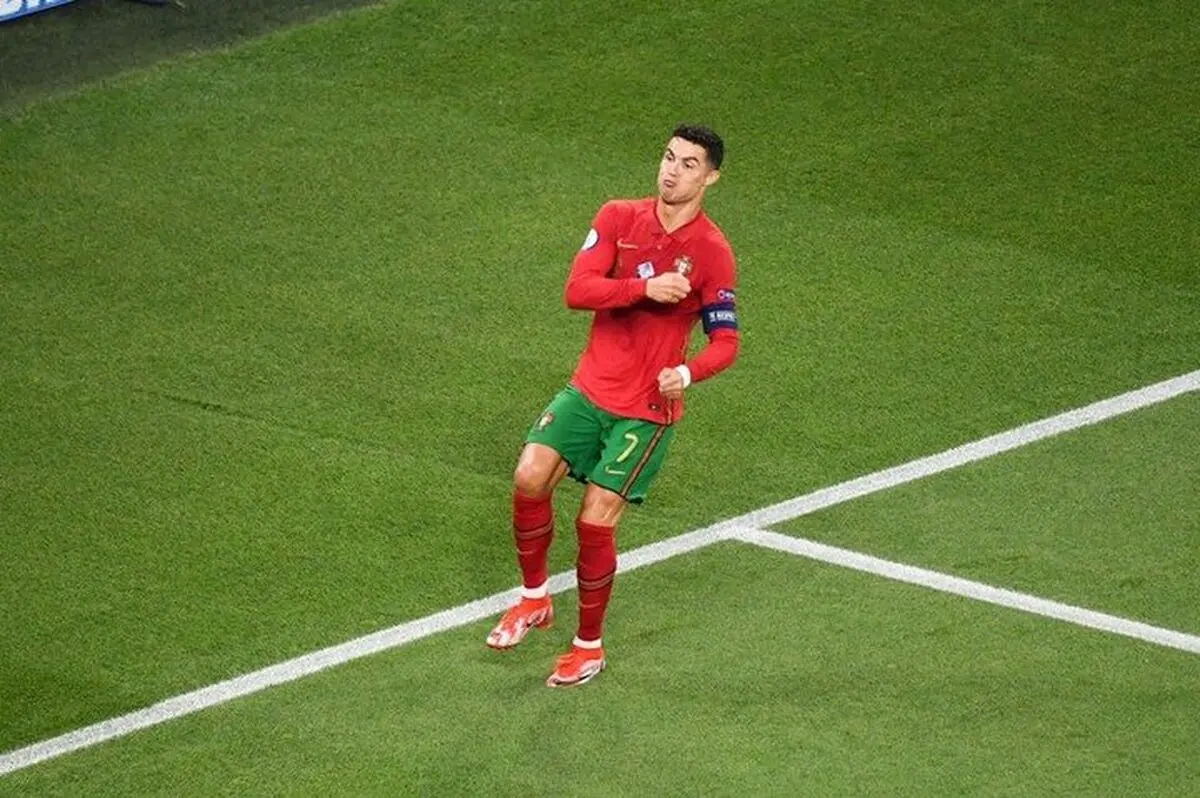 عصبانیت مجدد هواداران پرتغال از دست رونالدو / عکس