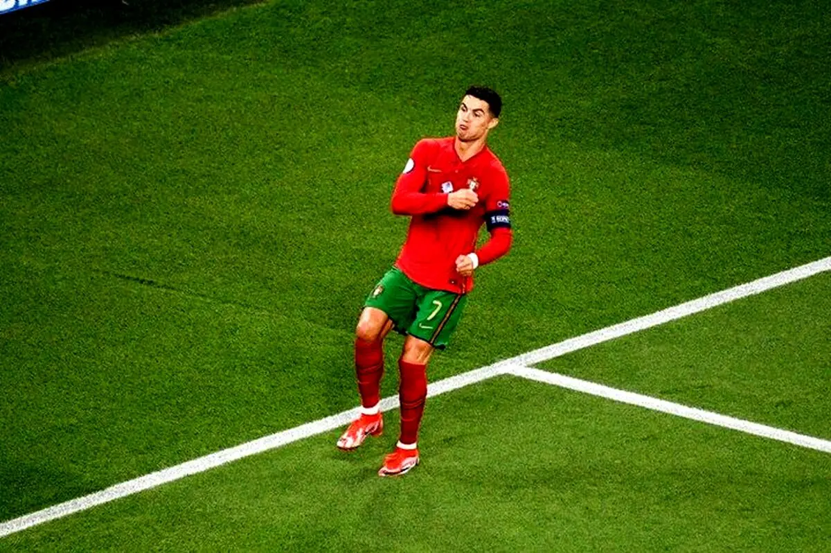عصبانیت مجدد هواداران پرتغال از دست رونالدو / عکس