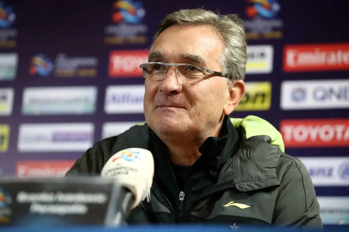 برانکو: مذاکره‌ای با فدراسیون فوتبال ایران نداشتم/ تا ۲۰۲۲ در عمان هستم