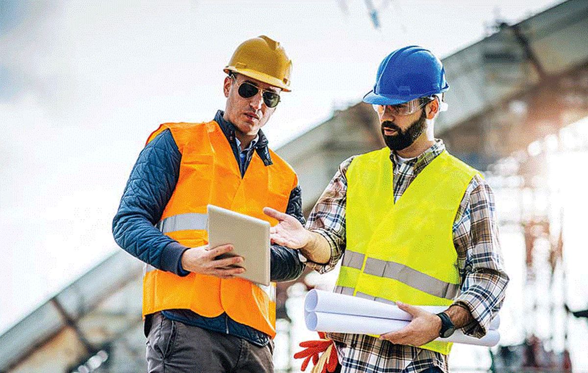 خرید لباس کار مناسب برای محیط کار
