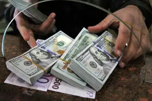 جهش معنادر قیمت دلار بازار آزاد صبح شنبه | قیمت دلار در آستانه انفجار