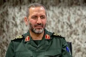 پیام جالب فرمانده هوافضای سپاه برای ترامپ + عکس