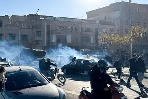 عامل اغتشاش با کیفی پر از سنگ دستگیر شد + فیلم