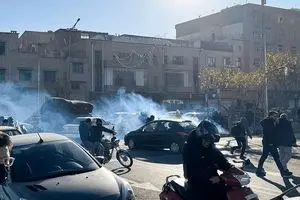 عامل اغتشاش با کیفی پر از سنگ دستگیر شد + فیلم