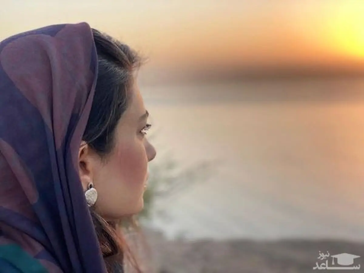 عکس دوردور لیندا کیانی و خانم بازیگر ایرانی با ماشین میلیاردی اش در تهران !
