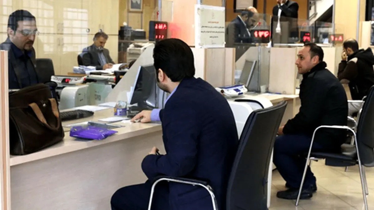 پرداخت وام اشتغال خانگی 200/000/000 تومانی  به محض ثبت نام  | این بانک‌ها مأمور پرداخت وام خود اشتغالی ۲۰۰ میلیونی شدند