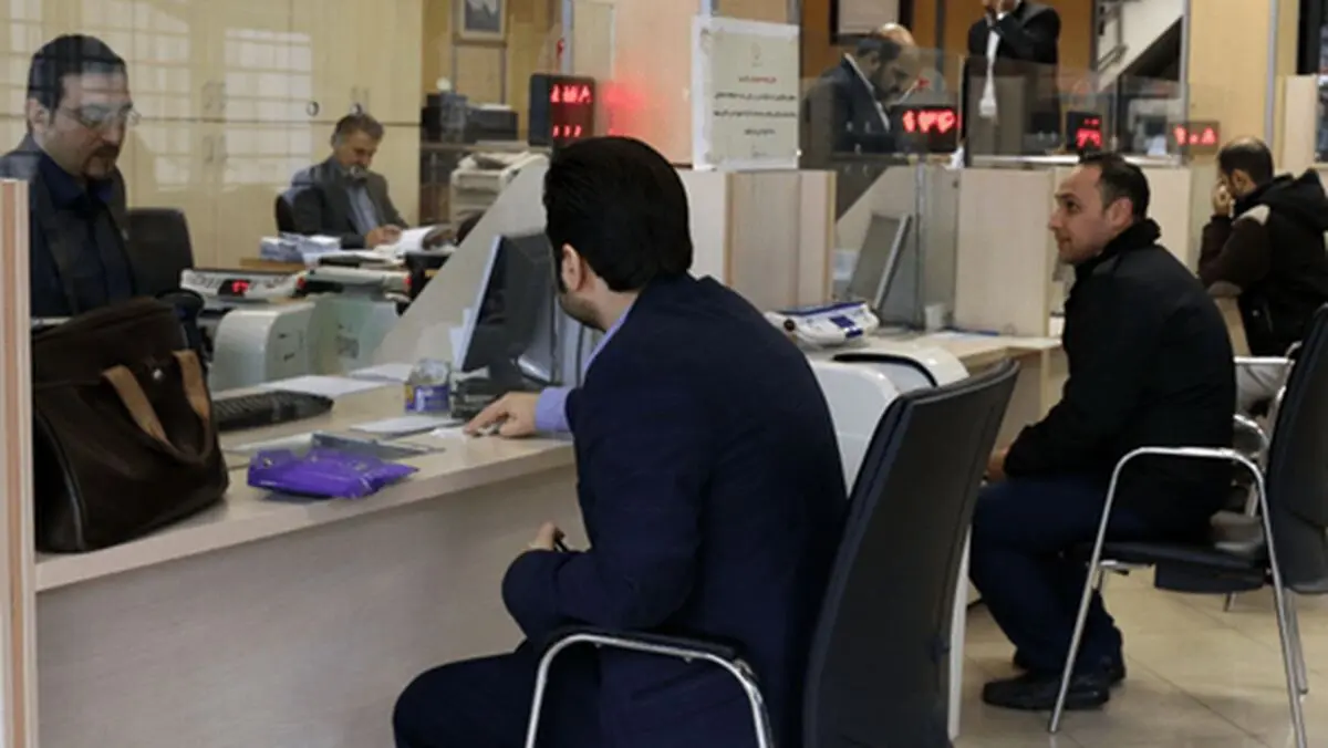 پرداخت وام اشتغال خانگی 200/000/000 تومانی  به محض ثبت نام  | این بانک‌ها مأمور پرداخت وام خود اشتغالی ۲۰۰ میلیونی شدند