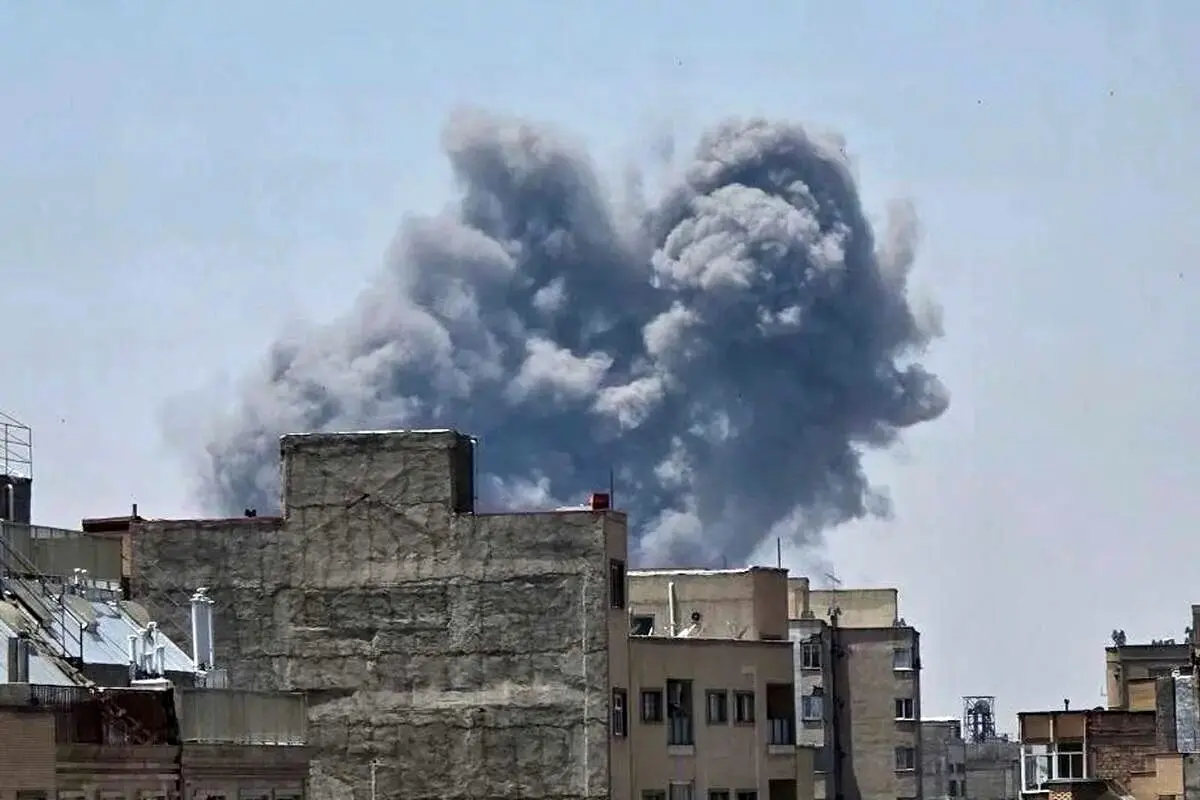 تصویری از دبیرخانه مجمع تشخیص بعد از اصابت موشک 