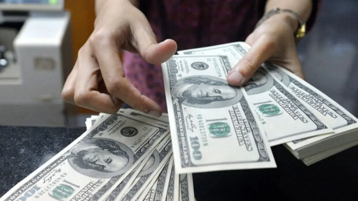 تاخت و تاز قیمت دلار/قیمت دلار امروز پنجشنبه 12 خرداد 1401