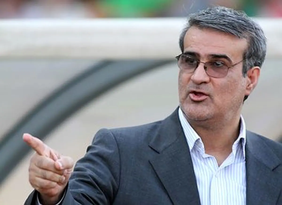 دبیرکل فدراسیون فوتبال برکنار شد