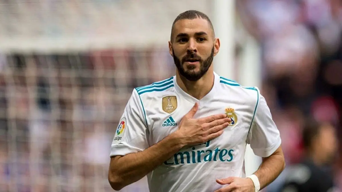 بنزما به تیم ملی فوتبال فرانسه باز می‌گردد