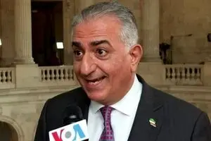 التماس رضا پهلوی برای حذف‌نشدن!