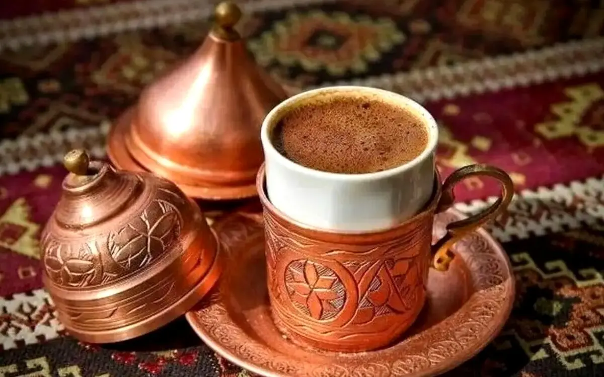 فال قهوه امروز چهارشنبه 21 آبان 1404 | نماد شانس و موفقیت در قهوه ات پیدا شده !