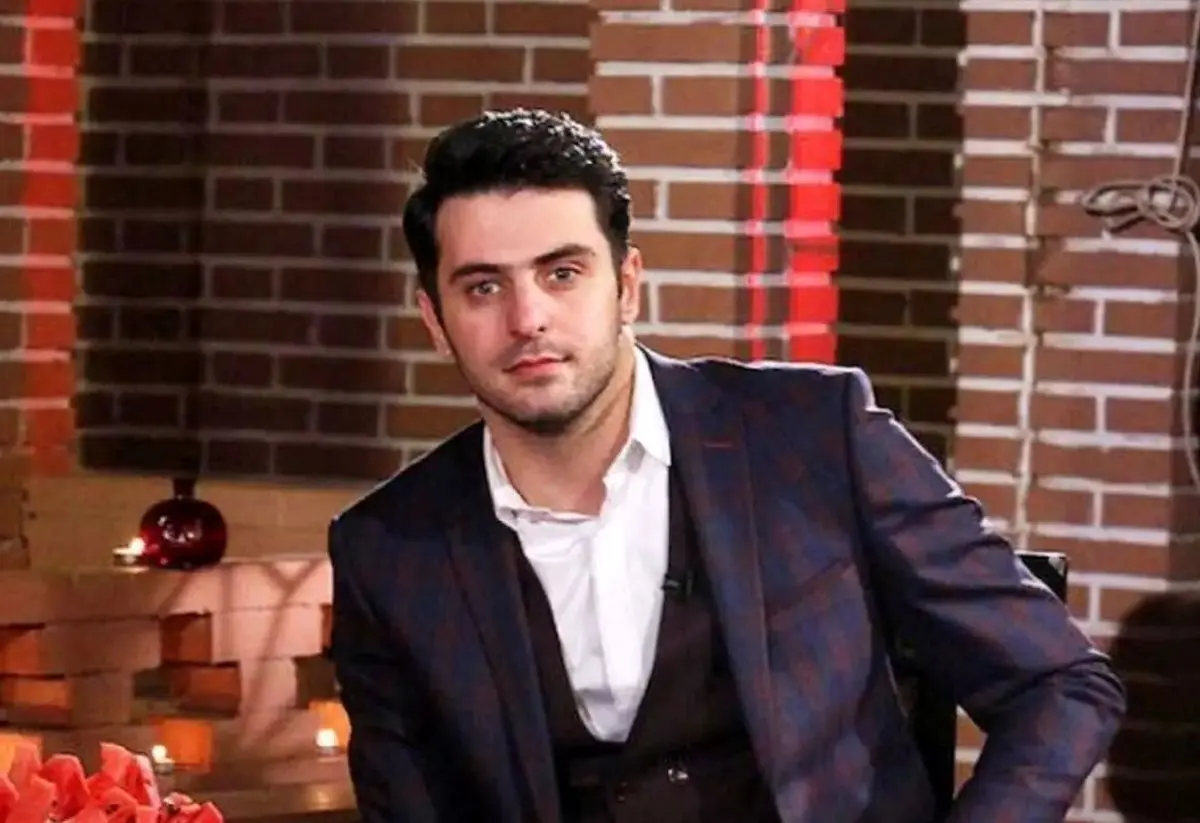 روایت عجیب علی ضیا از ماه‌عسل والدینش ! | شنیدنش همه را غافلگیر کرد ! + ویدئو