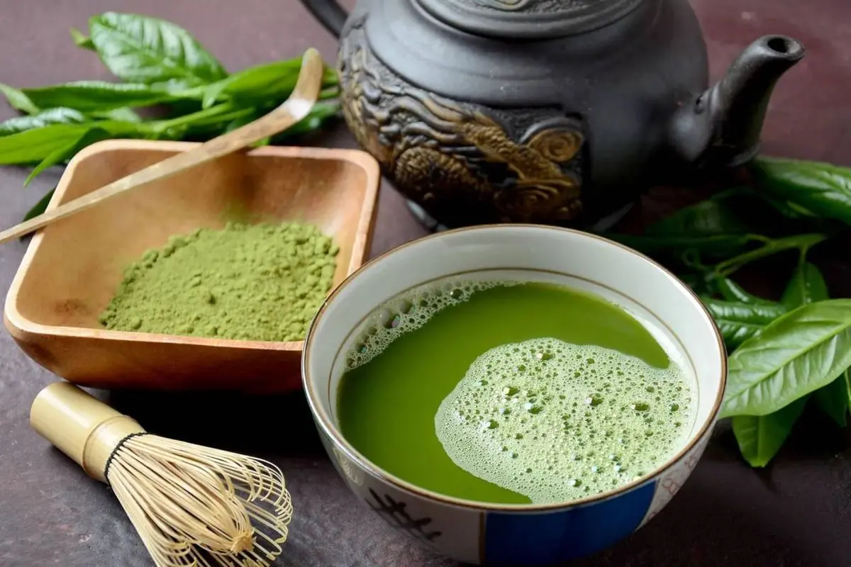 چای ماچا یا قهوه؟ کدام انرژی‌بخش‌تر و سالم‌تر است؟