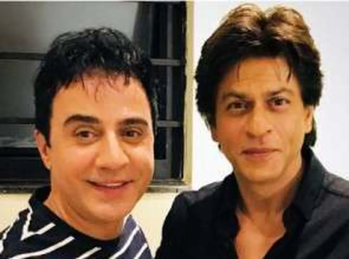 پیشنهاد ازدواج نعیمه نظام دوست به عمو پورنگ | جنجال خانم بازیگر در لایو عمو پورنگ