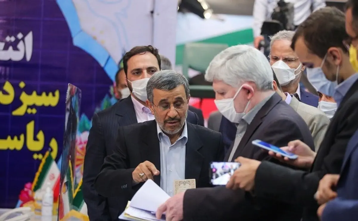 احمدی نژاد، شورای نگهبان را تهدید کرد