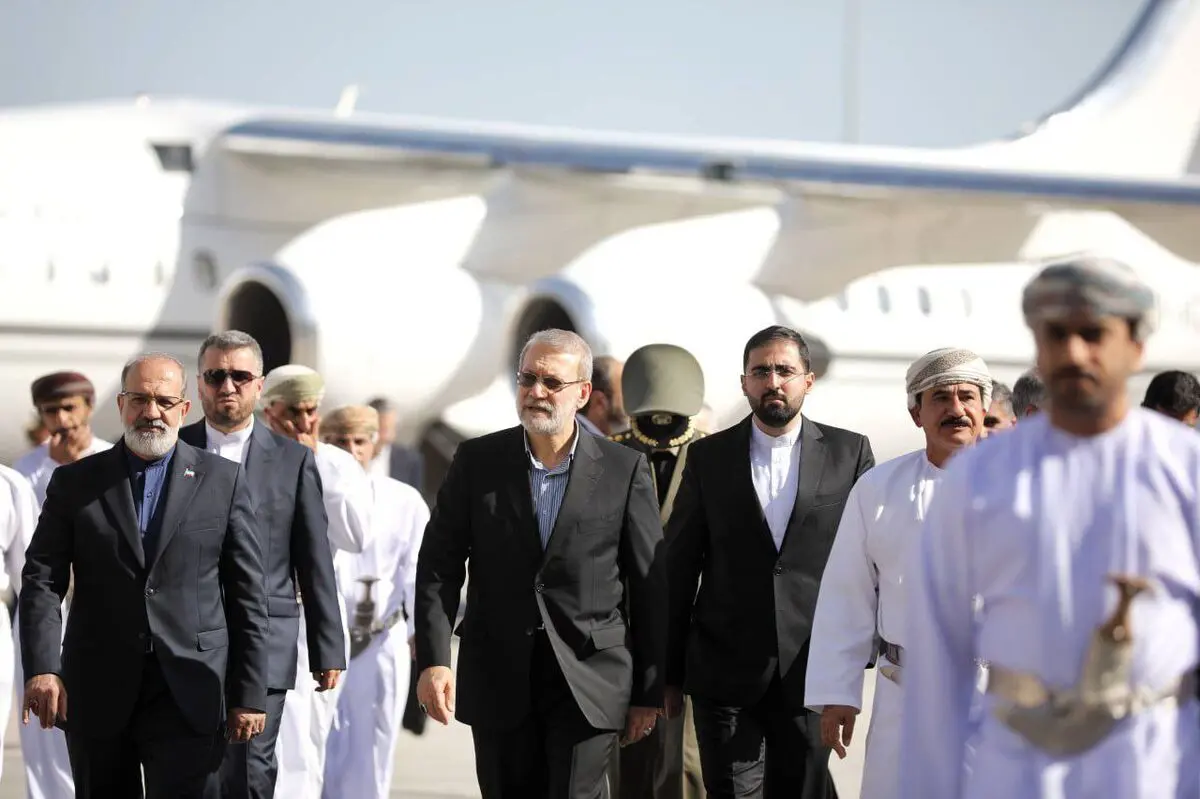 لاریجانی وارد مسقط شد