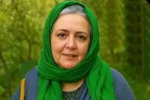 اشک های جگرسوز همسر زویا امامی در مراسم خاکسپاری اش | وداع تلخ با پیکر زویا امامی + عکس
