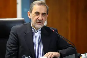 انتقاد روزنامه جمهوری اسلامی از نامه ولایتی / مشکل ما محروم بودن از اخلاق حکمرانی است