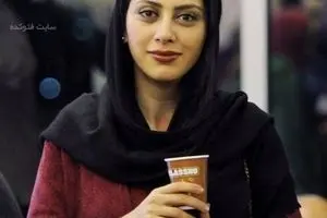 چهره داغون مونا فرجاد بعد تهاجم | وضعیت اسفناک مونا خانم بعد حمله